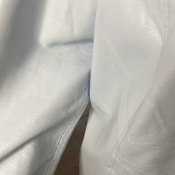 Chicos Vegan Leather Zip Front Blazer Size 2 - Picture 8 of 8